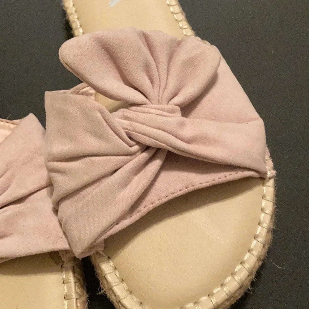 MIA Sandals Size 7‎
